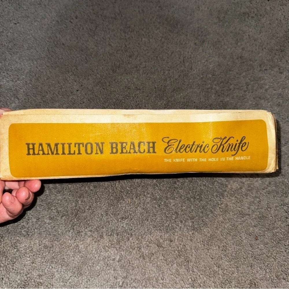 VINTAGE HAMILTON BEACH SCOVILL ELECTRIC KNIFE - Model 270 Tested WORKS With Box